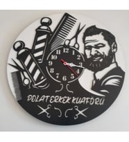 Erkek Berber Duvar Saati Kişiye Özel İsim Yazılı gönderilecektir.