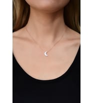 925 Ayar Gümüş Rose Kaplama Beyaz Opal Taş Hilal Kadın Kolye