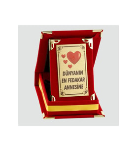 Dünyanın En Fedakar Annesine Plaketi