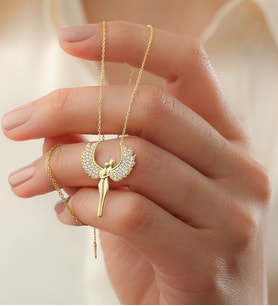 925 Ayar Gold Gümüş Sarılan Melek Kolye