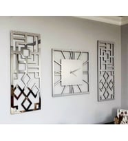 Aynalı Pleksi Gümüş Duvar Saati 40x40 cm Yan Ayna 20x50 cm 3'lü Şık Dekoratif Takım