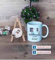 Yazılım Geliştirme Uzmanı Kupa Bardak Beyaz ve Fotoğraflı Ahşap Anahtarlık Hediye (Model 1)