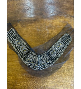 6X30 CM BONCUK İŞLEME SİYAH YAKA APLİKE DİKİŞ HOBİ AKSESUARI