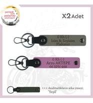 Motorcu Yolculara Özel, İsim Plaka ve 0 Rh (-) Kan Grubu Yazılı x2 Anahtarlık, Kül Gri-Pembe-Ysl (Çok Renkli)