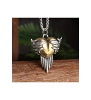 Golden Embrace Metalik Kolye 925 Ayar Gümüş Zincir Güçlü & Karizmatik Stil