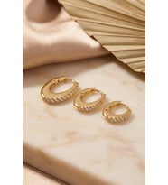 Gold Renk Oval Halka Model Zirkon Taşlı 3 lü Küpe Set