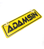Adamsın Yazılı Sarı Dekor Plaka Vantuzlu Cam Süsü 22x7.5cm