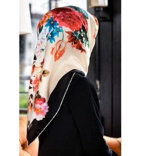 Vissona Sarı Çiçek Desenli İpek Eşarp 17632-0001-0003