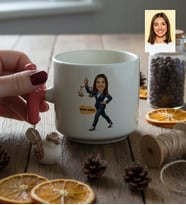 Kişiye Özel Karikatürlü Kadın Avukat T Kupa Avukatlar Günü Hediyesi