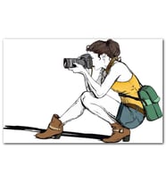 Cakatablo Fotoğraf Çeken Şortlu Gezgin Kız