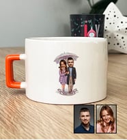 Kişiye Özel Karikatürlü Yürüş Yapan Romantik Sevgililer Lüks Fincan Sevgililer Günü Hediyesi
