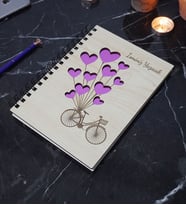 Kişiye Özel Bisiklet Desenli Ahşap Kapaklı Defter - Ajanda - İsme Özel - A5 60 Yaprak (120 SAYFA) Hediyelik (Pembe)