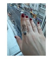 Gotik İstelet Eli Kadın Yüzük Ayarlanabilir