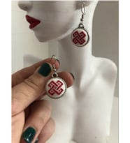 Kanaviçe İşlemeli Küpe (Kırmızı-Kırmızı)