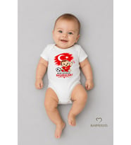 Dünya Kupası Temalı Kısa Kol Bebek Body %100 Pamuk Türk Bayraklı Baskılı Unisex Çıtçıtlı Yenidoğan Zıbın
