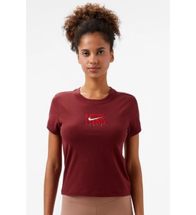 Nike Slim Phoenix Womens Tshirt Kısa Kollu Kadın Tişört Bordo