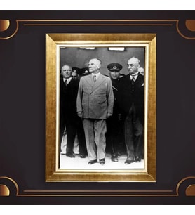 Altın Varaklı Çerçeveli Paspartulu Atatürk Tablo nl02A265 (Gold)