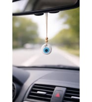Beyaz Cam Nazarlık 4 Cm – Araba İçin Dikiz Aynası Ağaç Duvar Dekoru – Küçük Boy Şans Süsü