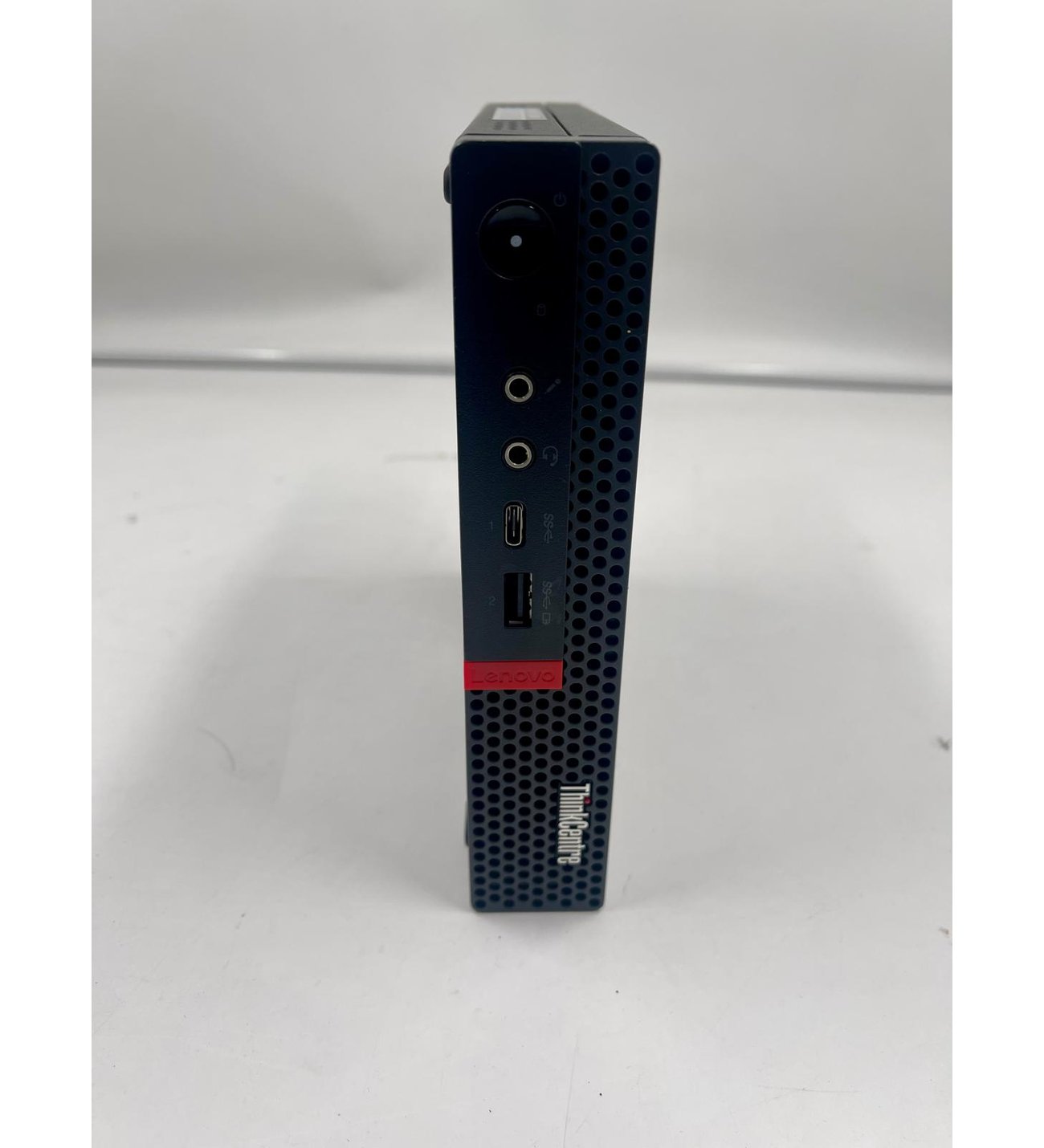Lenovo ThinkCentre M720q Desktop Type 10T8 İ5-8400T 16 Gb Ram 256
