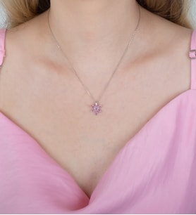 925 Ayar Pembe Çiçek Gümüş Kolye