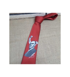 Kırmızı Atatürk Kravat Resmi (Siyah)