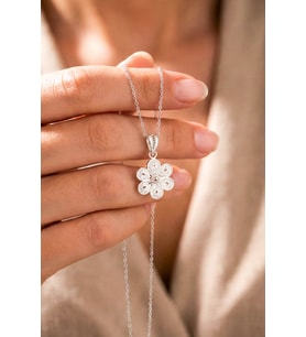 925 Ayar Gümüş Papatya Çiçeği Elişi Midyat Telkari Kolye ST414 (Beyaz)