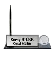 Kişiye Özel Tasarım Kristal İsimlik Ofis İsimlik Yönetici Cam İsimlik Atatürk Kristal Masa İsimliği