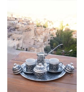 BAKIR KAHVE SETİ OYMA NAKIŞ İŞLEME GÜMÜŞ RENK (KALAYLI)