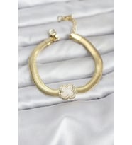 316L Çelik Gold Renk Beyaz Yonca Model Zirkon Taşlı Yılan Zincirli Kadın Bileklik - TJ-BB8157