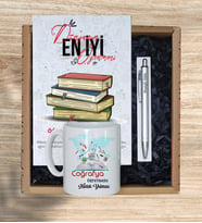 Kişiye Özel Coğrafya Öğretmeni Kupa, Defter, Kalem Hediye Set
