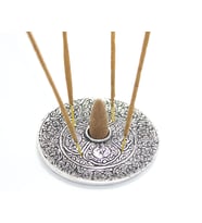 Metal Yuvarlak Tütsülük Model 5 (Çok Renkli)