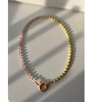 Pembe kuvars zebercet kolye