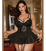 Intive Curvy Siyah Jartiyerli Volanlı Etekli Göğsü Dantelli Büyük Beden Mini Gecelik
