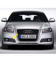 Audi A3 2009-2012 Ön Tampon Sağ Sis Farı Kapağı 8P0807682E