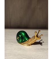 Swarovski Taşlı  Salyangoz Mücevherlik / Dekoratif Biblo (Beyaz)