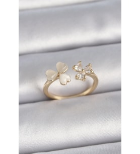 Pirinç Gold Renk Ayarlanabilir Zirkon Taşlı Kalp Beyaz Mineli Model Kadın Yüzük (Karışık)