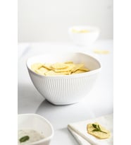 Akrilik Barok Beyaz Orta Boy Kare Meyve & Salata Kasesi & Karıştırma Kabı / 1,5 Lt (CAM DEĞİLDİR)