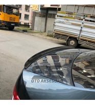  Skoda Süperb  Bagaj Üstü Spoiler Bagaj Çıtası Piano Black