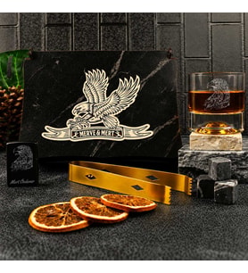 Ahşap Kutulu Kartal Figürlü Kişiye Özel Gold Maşalı, Çakmaklı ve Taşlı Viski Kadehi Seti