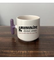 Kayınvalide İkinci Anne Baskılı Mor Kulplu T Kupa