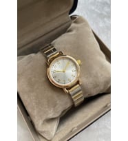 Klasik ve Zarif: Çelik Kordon Kadın Kol Saati Özel Kutusunda Gönderilecektir Hediyelik İndirimli Kampanyalı Garantili Avantajlı Kuponlu Tarz Şık Premium Unisex Vintage Çelik Metal Tasarım Genç Lüks Moda Trend Su Geçirmez Ucuz SevgiliEşÇift