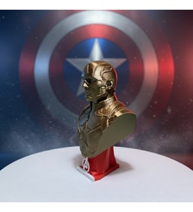 Riva Self Marvel Avengers Kaptan Amerika Dekoratif Biblo - Avengers Logolu Kaideli (Beyaz-Bronz)