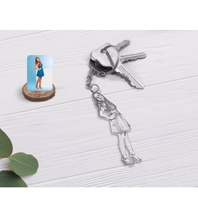 BK Gift Kişiye Özel Tam Boy Karakalem Kadın Karikatürlü Şeffaf Pleksi Anahtarlık-1 (Beyaz)