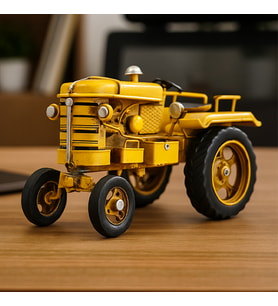 Dekoratif Metal Traktör – El Yapımı Retro Model – 17x9 cm – Ofis & Ev Masa Üstü Süs (Karışık)