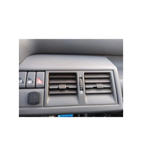 Renault Clio 1 havalandırma kanadı