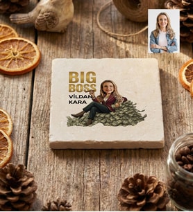 Kişiye Özel Karikatürlü Big Boss Kadın Patrona Hediye Bardak Altlığı Doğum Günü Hediyesi