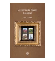 Çerçevesine Küsen Fotoğraf