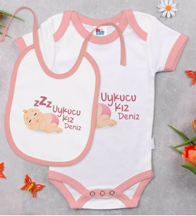 BK Kids Kişiye Özel Uykucu Kız Tasarımlı Pembe Bebek Body Zıbın ve Mama Önlüğü Hediye Seti
