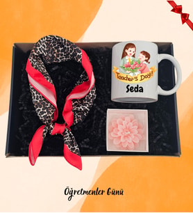 Öğretmenler Gününe Özel Kişiye Özel Teacher's Day Baskılı Kupa & Fular & Gül Tasarım Mum Hediye Seti