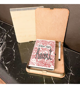 Heart Ahşap Kutulu Defter Kalem Set